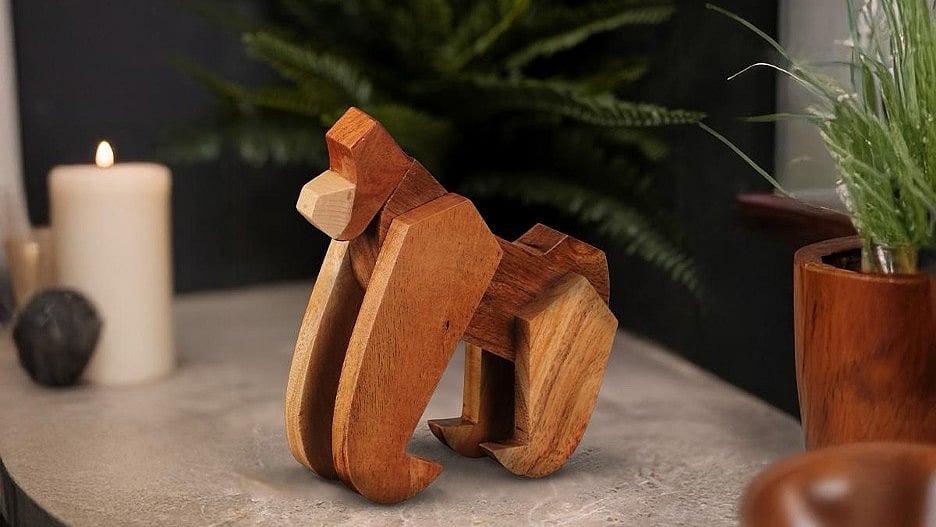 Celebrating Expert Artistry with Artarium’s Newly Unveiled Wooden Figurines & Tissue Boxes
