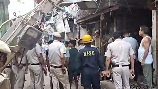 Building collapses in Delhi’s Janata Mazdoor colony, rescue operations underway
