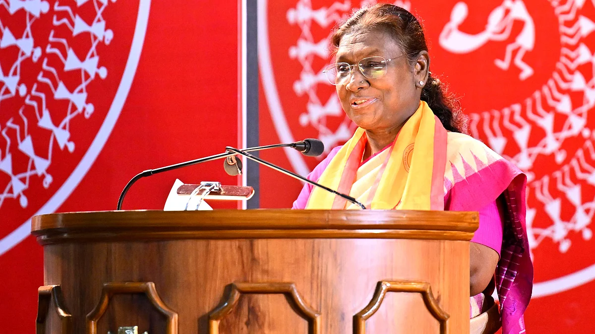 President Droupadi Murmu at the AIIMS Bhubaneswar convocation (photo: @rashtrapatibhvn/X)
