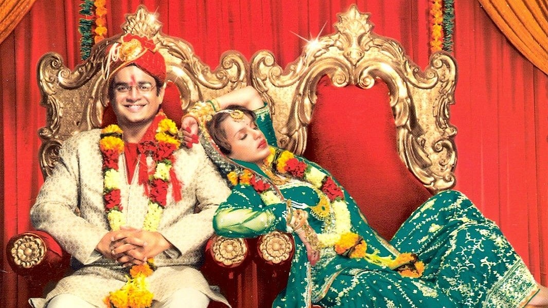 A poster of 'Tanu weds Manu'