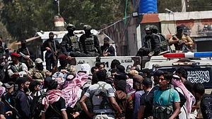 Fresh clashes erupt in Syria’s Sweida as ceasefire teeters