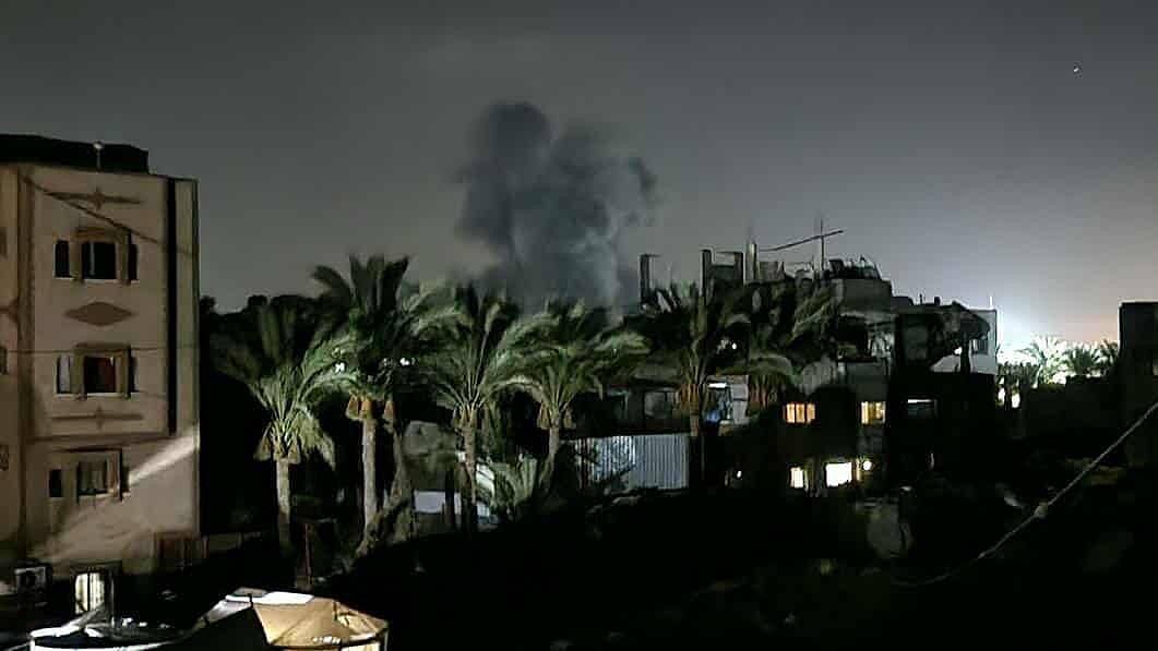 Israeli forces push into last parts of central Gaza city that war had spared