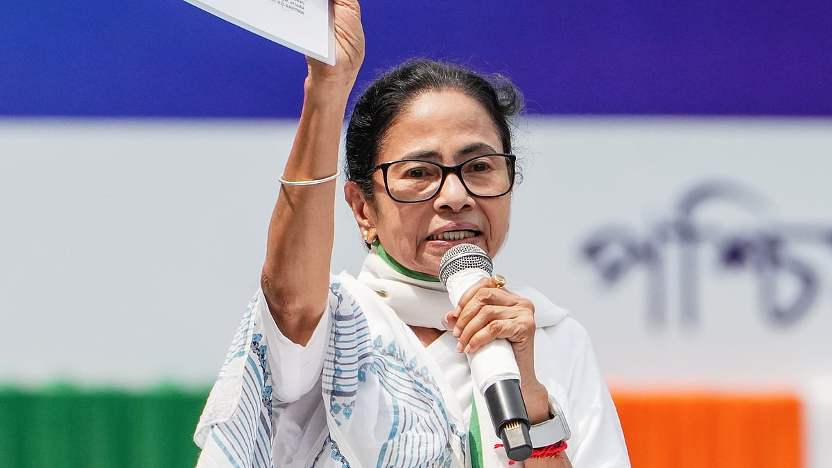 Mamata Banerjee at a rally in Kolkata (photo: PTI)