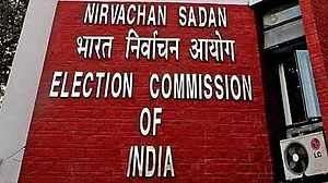 No names will be deleted from Bihar draft roll without due procedure: EC