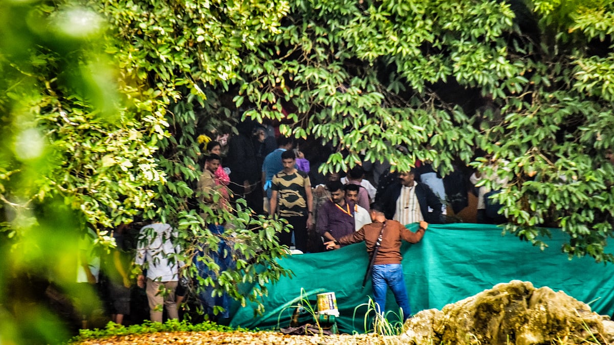 SIT secures sixth mass burial site in Dharmasthala, forensic collection on 