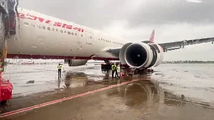 Govt should take back Air India from Tata group: Manish Tewari