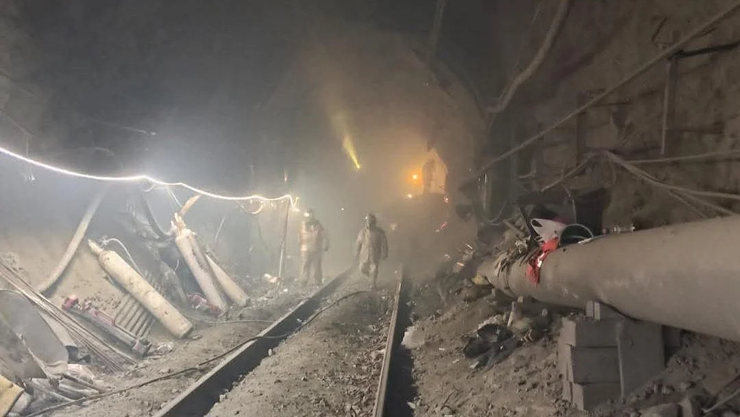 Chile copper mine collapse site (photo courtesy: @ChynoNews)