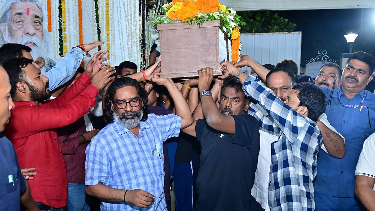 Shibu Soren’s last rites today in Nemra; Rahul Gandhi, Kharge to attend