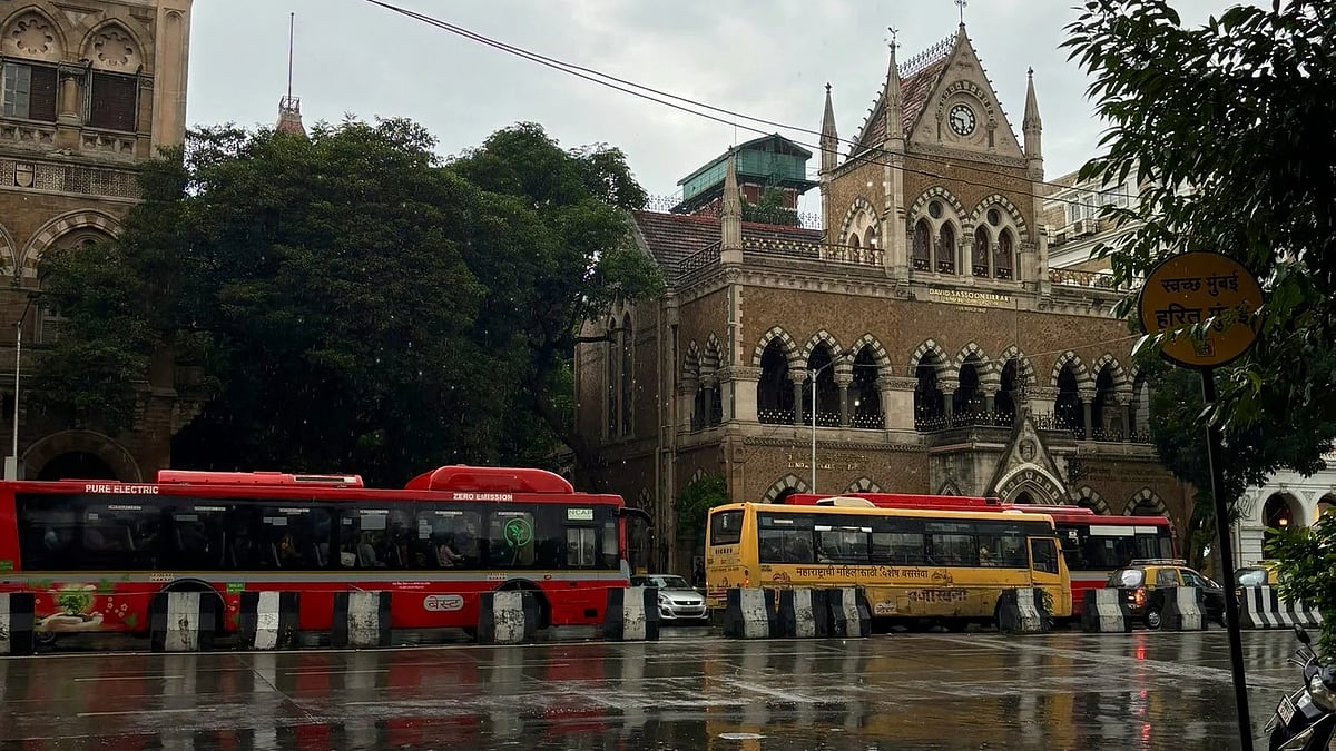 Heavy overnight rains inundate parts of Mumbai, suburbs; 2 killed in landslide