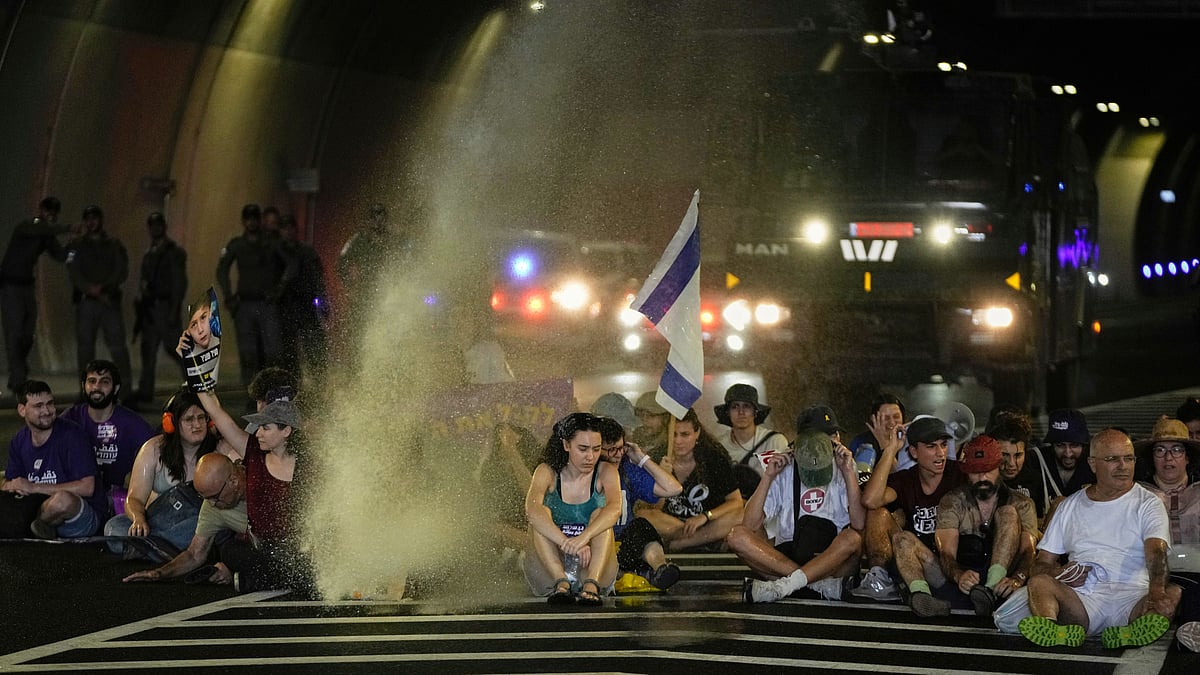 Israel: Protesters go on strike over ceasefire, release of Gaza hostages