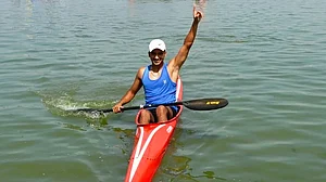 Khelo India: Mohsin, a gold medallist who hones his skills on the Dal Lake