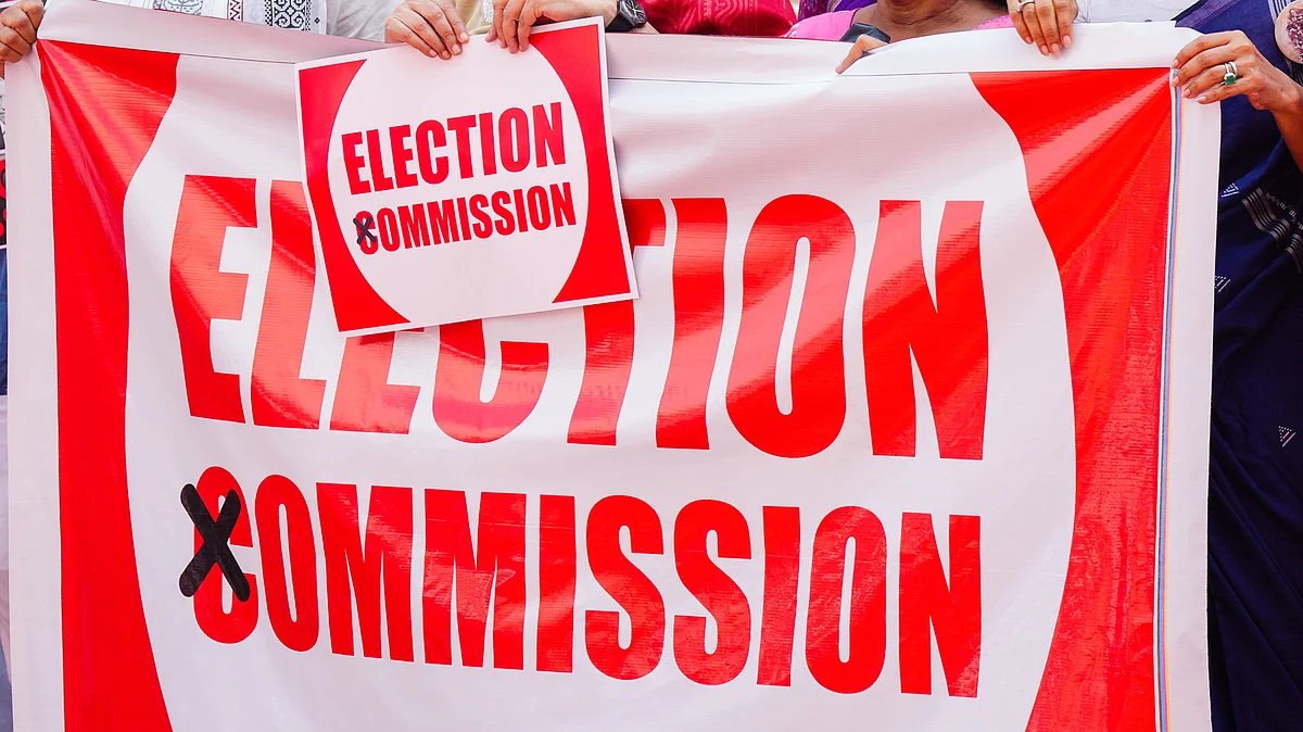 Bengal polls: ECI’s repeated reshuffles continue unabated