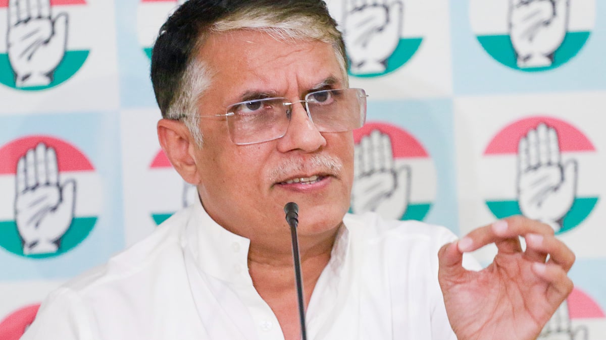 Centre crushed manufacturing sector with GST, note ban: Congress