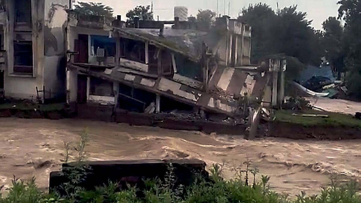 Army rescues 25 CRPF jawans, civilians from flooded village in Punjab