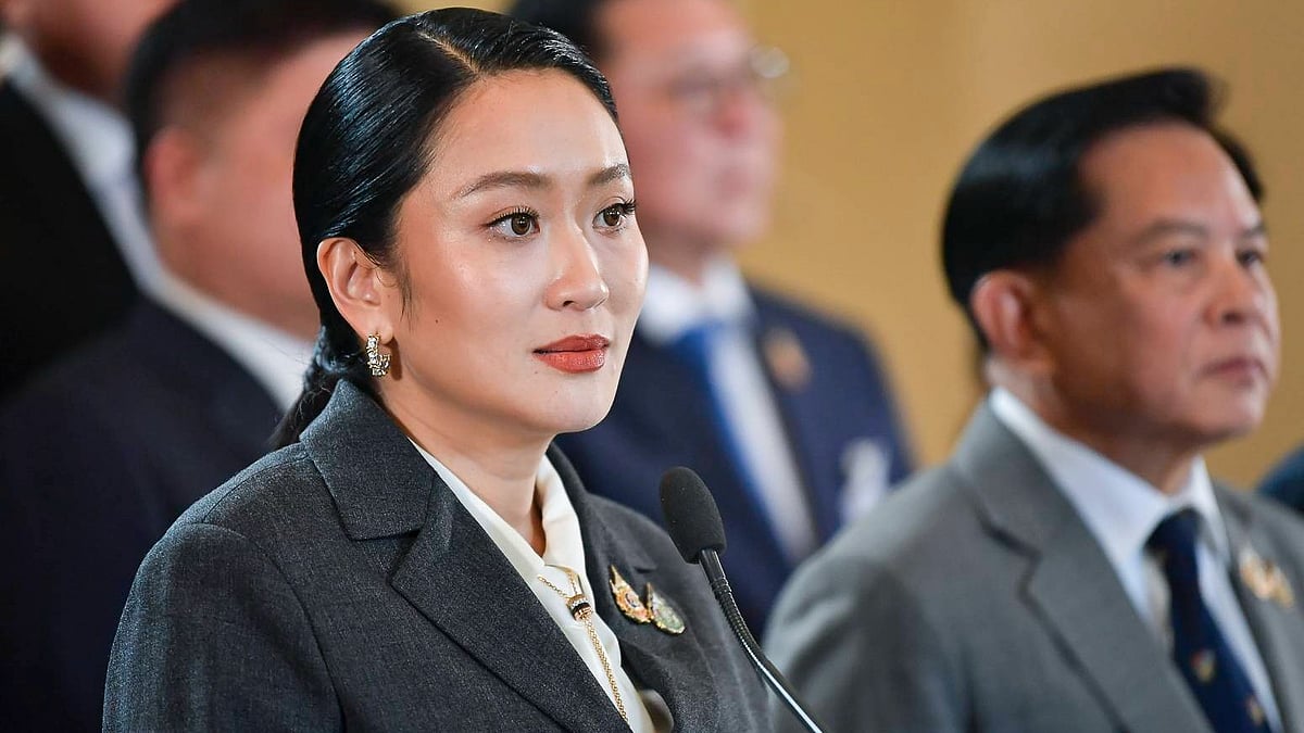 Thai PM dismissed over compromising phone call with Cambodian leader