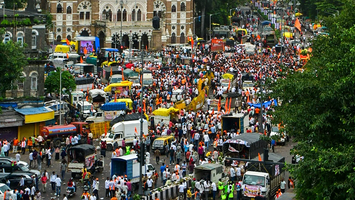 Pro-Maratha reservation protesters in Mumbai 