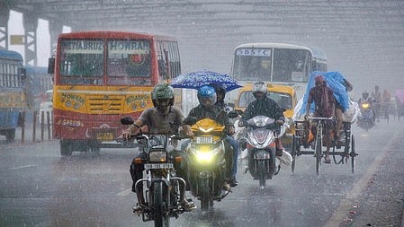 South Bengal: Thunderstorms, torrential rains loom as sea turns treacherous