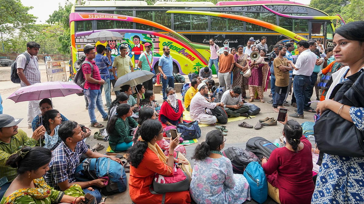 Put out of work, teachers in Bengal protest in Kolkata, 14 April 2025 