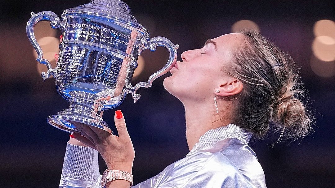 US Open: Aryna Sabalenka defends crown with win over Anisimova