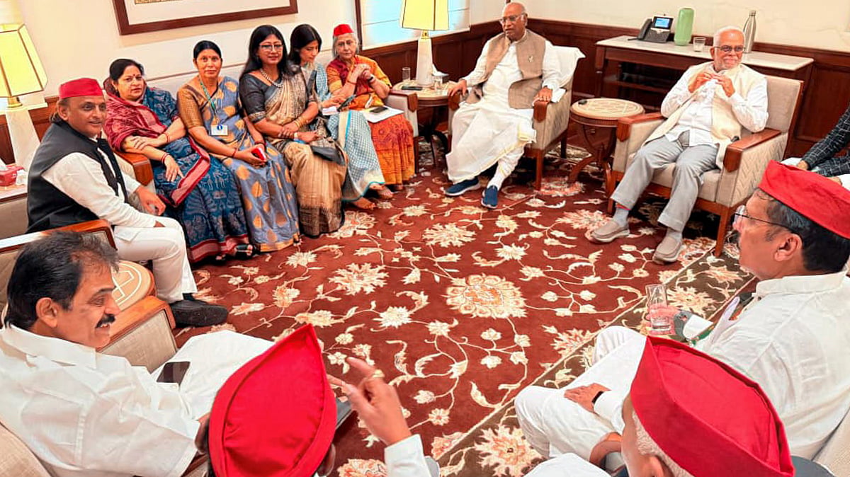 Opposition leaders rally behind B. Sudershan Reddy amid vice-presidential poll voting