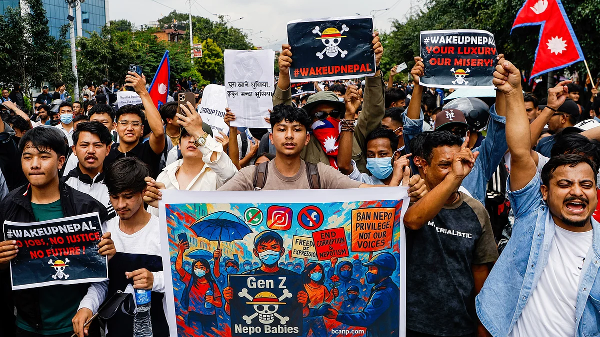 Students on the streets of Kathmandu, 8 Sept