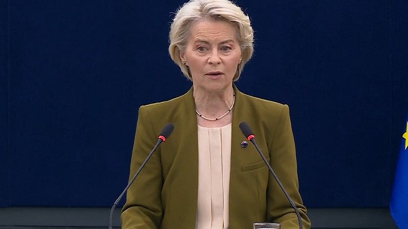 EU pushing new sanctions on Russia, expanding aid to Ukraine