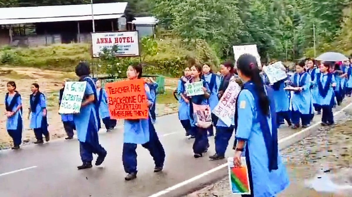 Arunachal: Over 90 girls walk 65 km overnight to protest teacher shortage