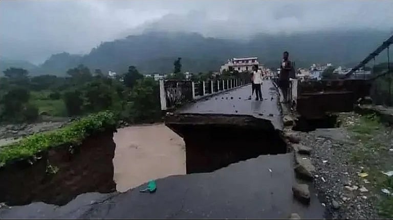 Fresh overnight rains batter Himachal, Uttarakhand and Maharashtra causing extensive damage