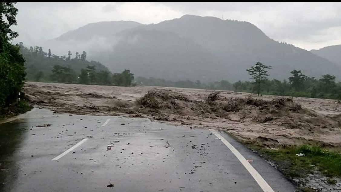 Uttarakhand: Rain fury leaves Mussoorie isolated, thousands marooned in flash floods