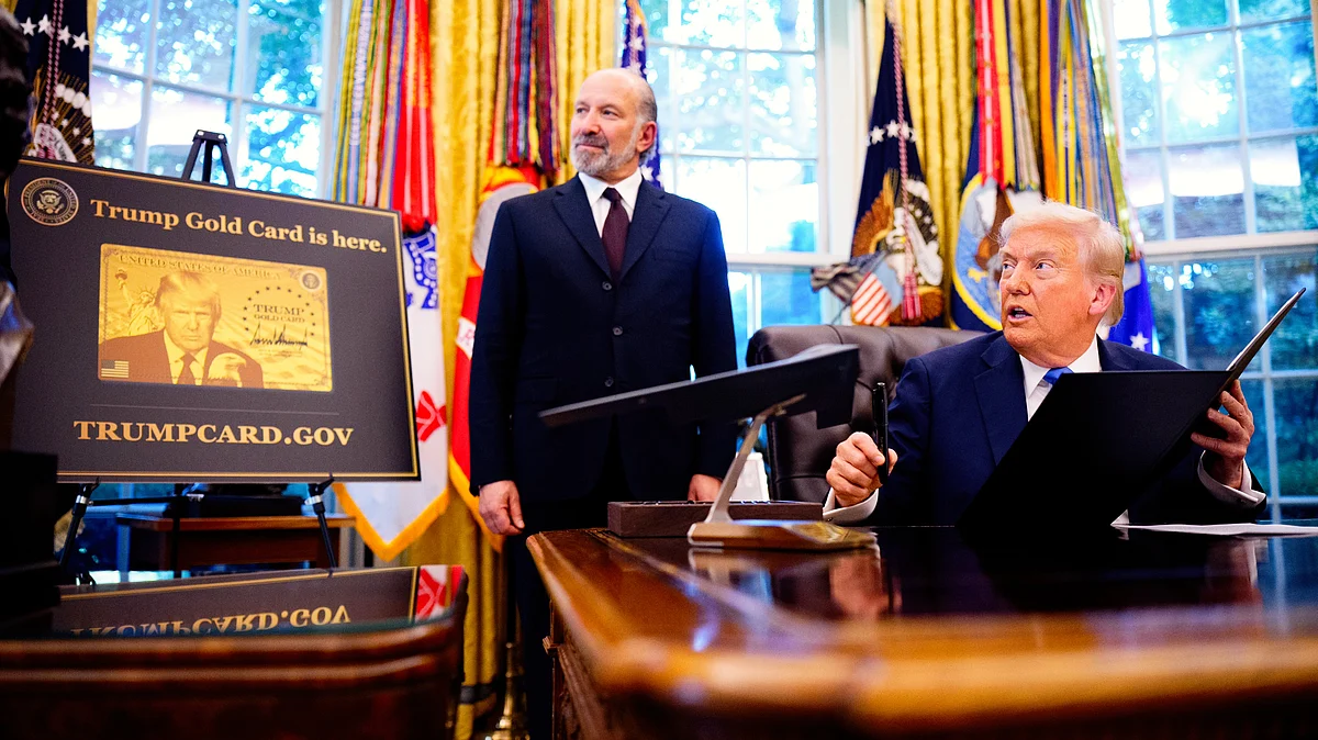 Donald Trump with commerce secretary Howard Lutnick