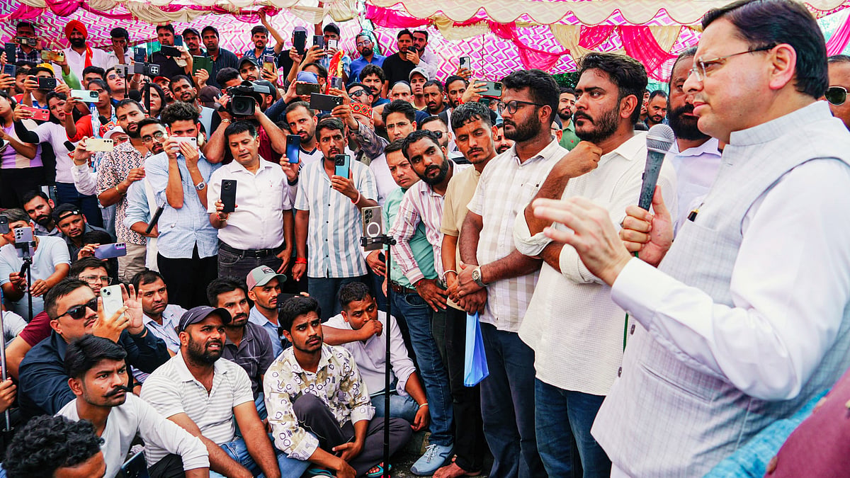 Uttarakhand CM Pushkar Singh Dhami meets protesting youth in Dehradun, 29 Sep