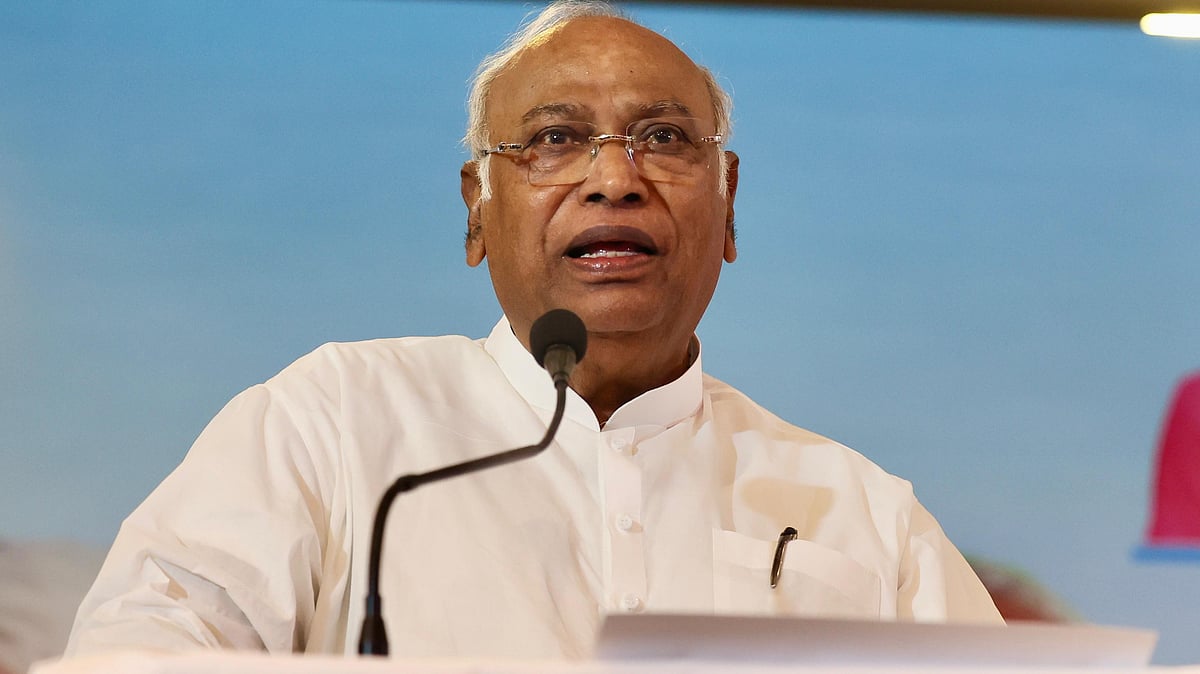 Mallikarjun Kharge discharged from Bengaluru hospital after pacemaker implantation