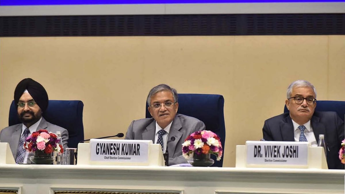 Chief Election Commissioner Gyanesh Kumar announcing dates for Bihar polls. (photo: Vipin)