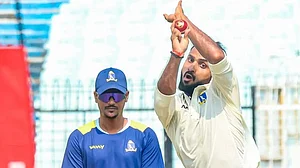 Akash Deep juggles Bengal duty and sister’s cancer treatment