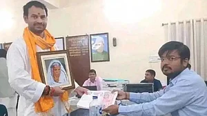 Bihar polls: Lalu Prasad’s elder son Tej Pratap booked for MCC violation