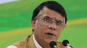 NDA has conceded defeat in Bihar, leaders preparing to vacate bungalows, claims Khera