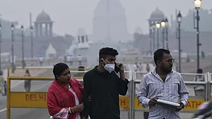 Delhi HC raps authorities over 18 pc GST on air purifiers amid ‘very poor’ AQI