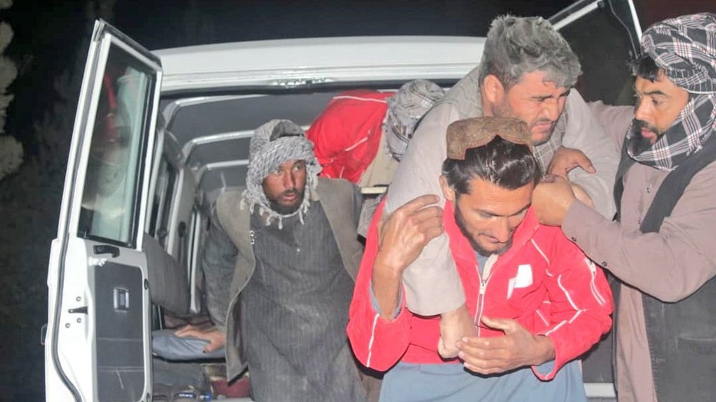 6.3 magnitude quake hits northern Afghanistan, leaving 7  dead, 150 injured