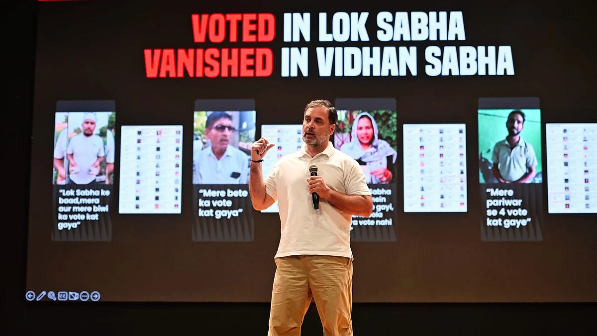 Rahul Gandhi during his presentation in Delhi 