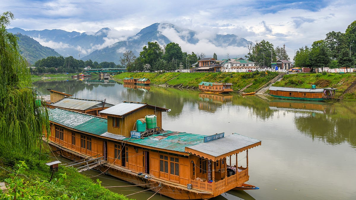 J&K’s Srinagar records season’s coldest night so far at 0.2 degrees