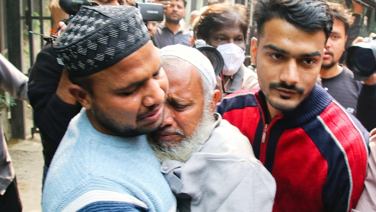 Delhi blast: Raids in Lucknow home of arrested doc; security tighter across UP