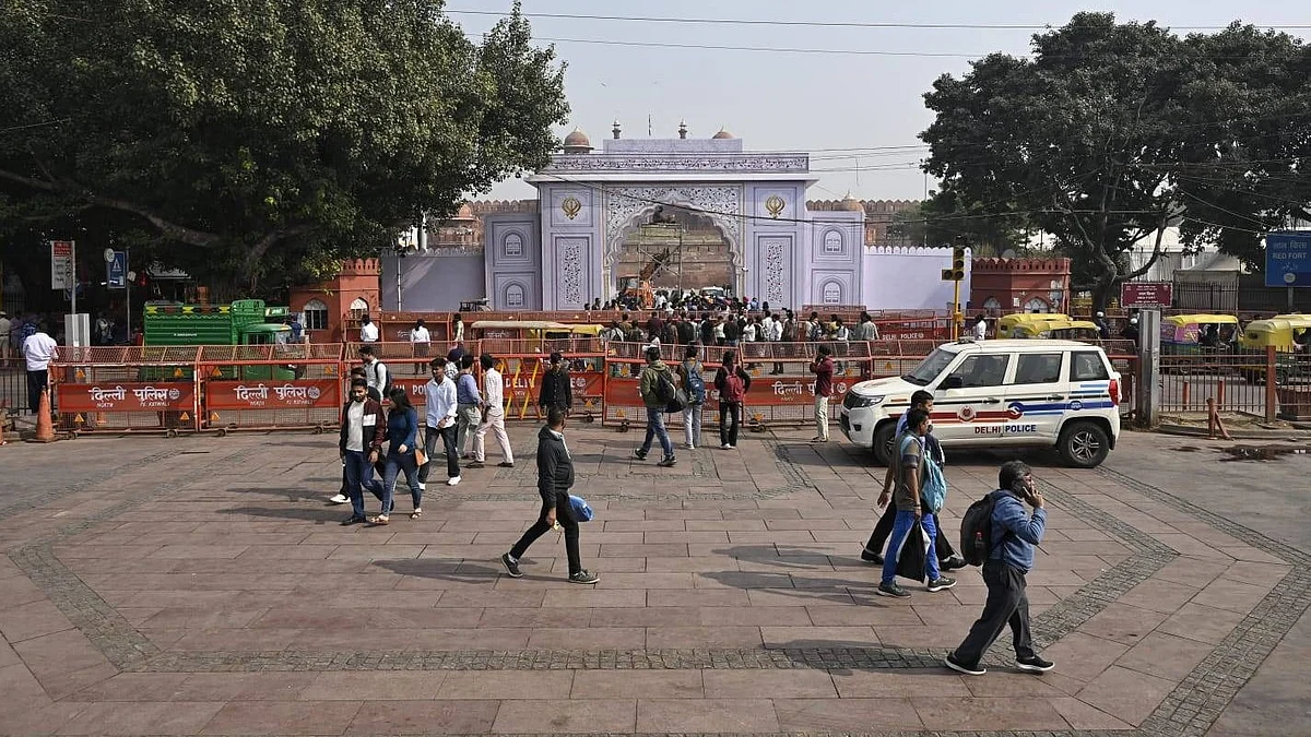 Bomb blast spot at Red Fort Metro Station Gate No. 4 
