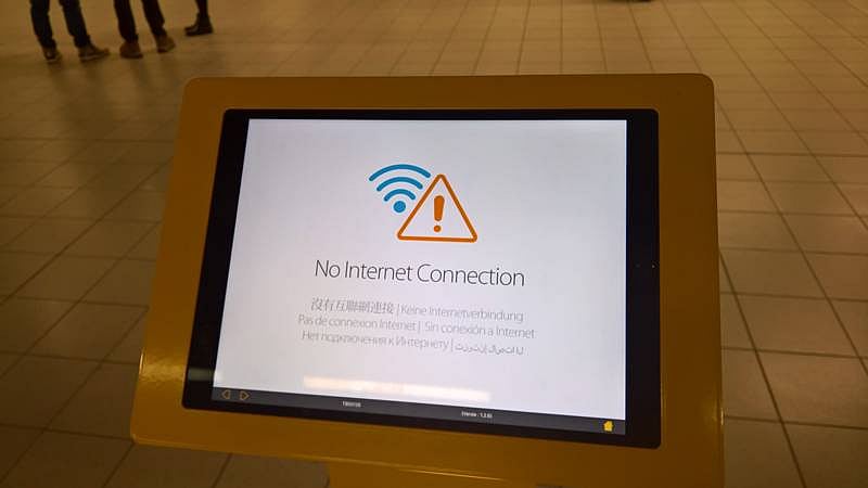 Global internet disruption as Cloudflare outage hits major websites 