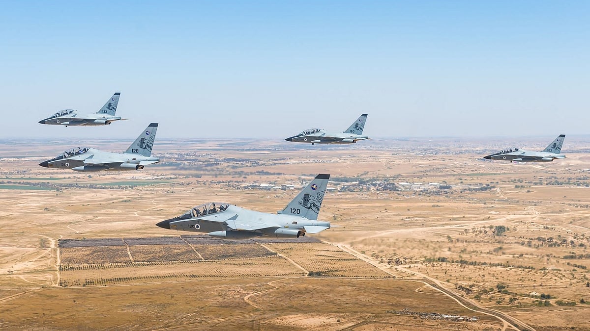 Israeli strike kills 1, injures 11 — including schoolchildren — in southern Lebanon
