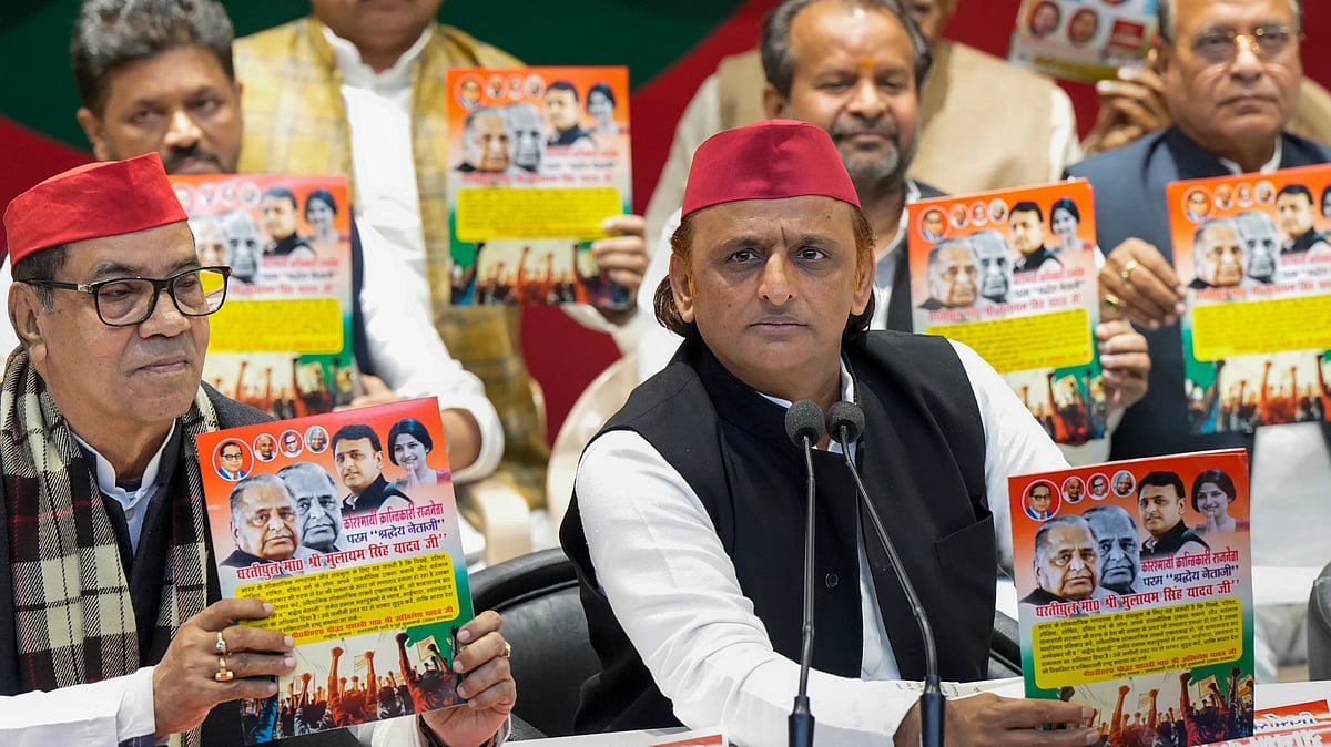 File photo of SP leader Akhilesh Yadav at a protest against the SIR
