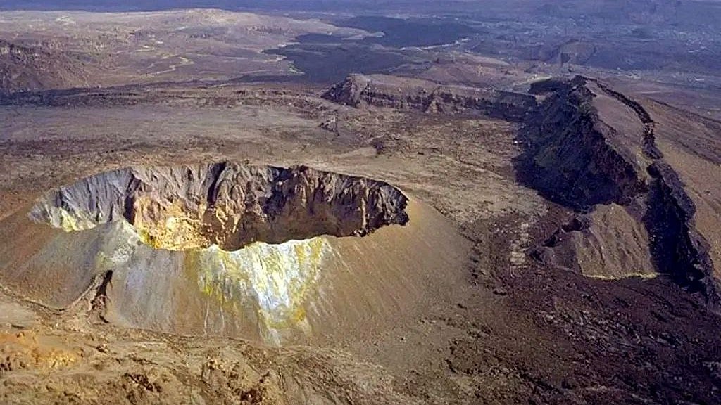 Volcanic ash from Ethiopia disrupts flights; DGCA issues advisory
