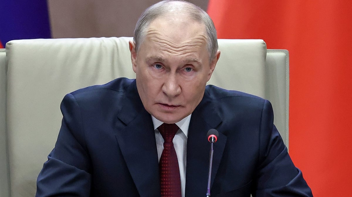 Ready to guarantee in writing no Russian attack on Europe: Putin 