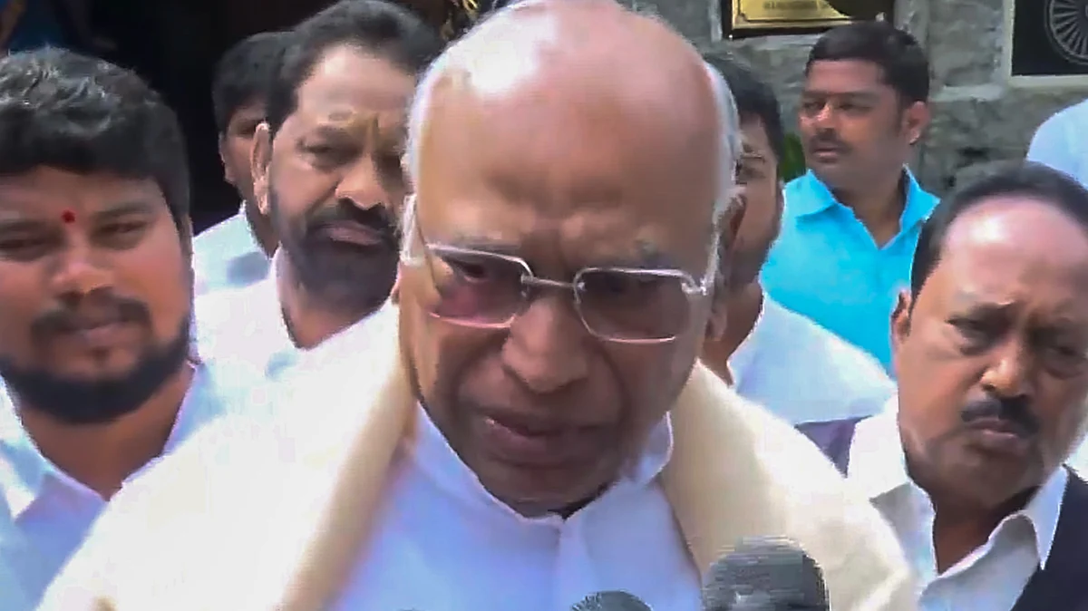 Deepest salutations, heartfelt gratitude to brave women, men of BSF: Kharge
