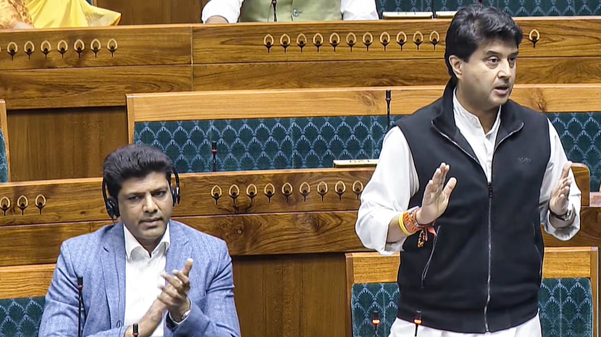 Amid backlash over privacy, Scindia signals possible climbdown on 'mandatory' Sanchar Saathi app 