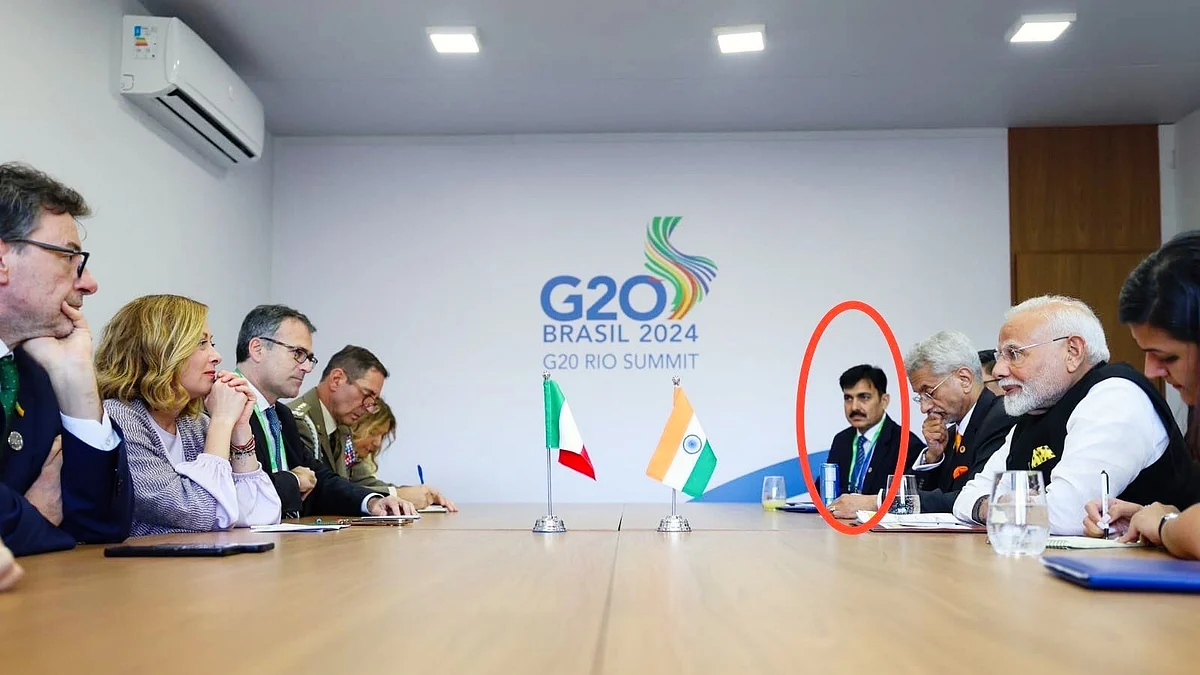 Reportedly the only publicly available photograph of Hiren Joshi